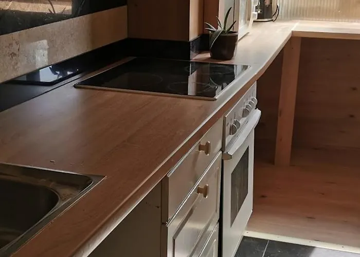 Adler 杜塞尔多夫